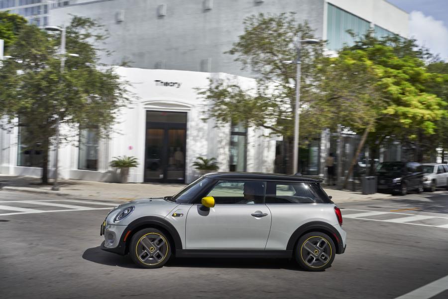  Mini Cooper SE (F56) 2020 года  (NA) (фото 211 из 342)
